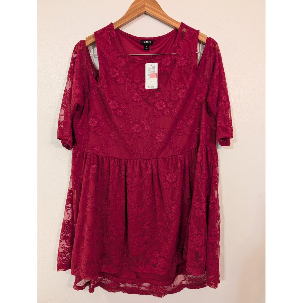Torrid Womens Burgundy Red Floral Lace Cold Shoulder Babydoll Top 1 1X 15871518